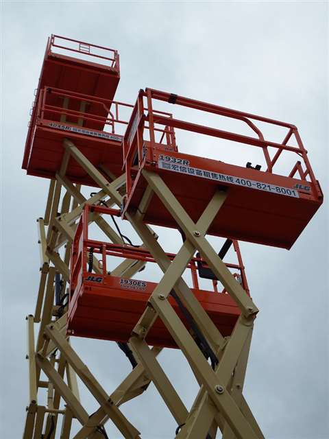 In the forefront: JLG's 1932R scissor, part of its new R series. 