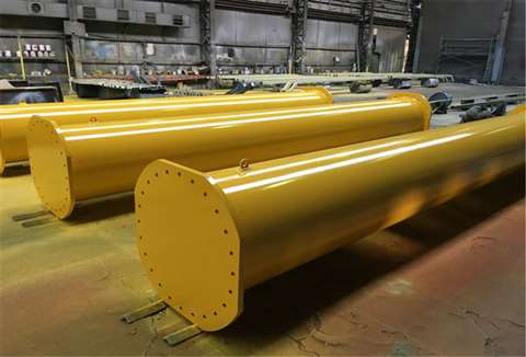Components of the Modulift MOD 800X/1500 spreader beam rated at 1,500 tonnes capacity