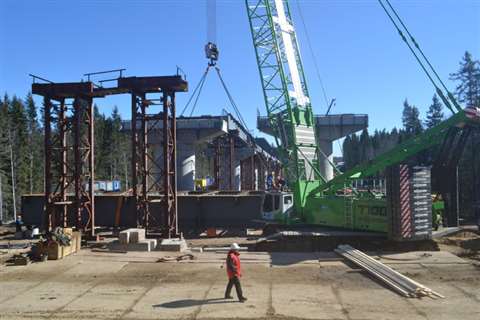 The bridge forms part of the new A121 motorway between St Petersburg and Priosersk-Sortavala