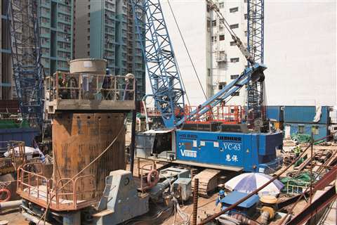 liebherr-HS 885 HD-HS 8130 HD-Hongkong-2