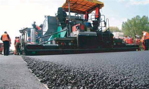 Vogele claims that its Inline Pave dual asphalt system allows asphalt to be laid in thinner layers a