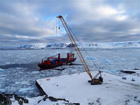 Billesborg coming into Rothera 140420. Credit BAS