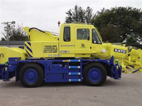 The Kato CR-200Ri in its John Sutch Cranes livery.