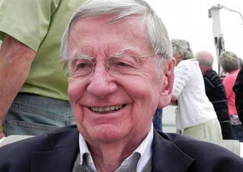 Gordon Sparrow 1933 - 2016