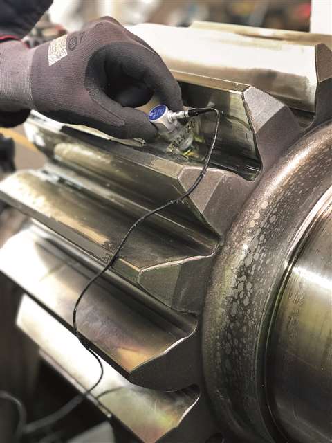 Herrenknecht_Reman_ultrasonic test_IMG_1113_FK_RGB_150dpi