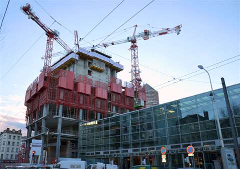 Both cranes are climbing at a rate of 15 metres per month and are set to reach final working heights