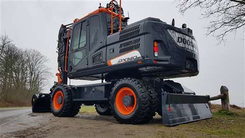 DX140W-5_Special_pic1