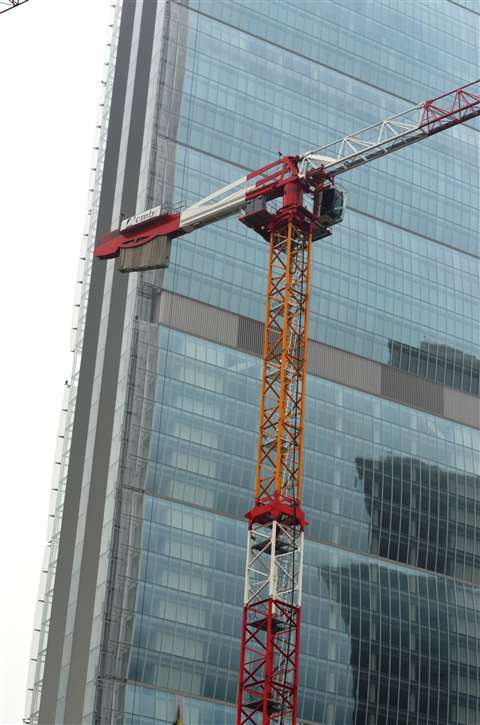 Potain MDT 308 A cranes help CMB reshape Milan's skyline