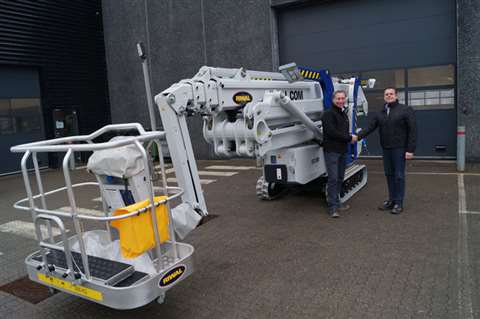Falcon Spider FS330Z delivered to Riwal Denmark.
