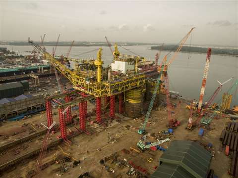 The Malikai Topside with the Hull at 40 m high
