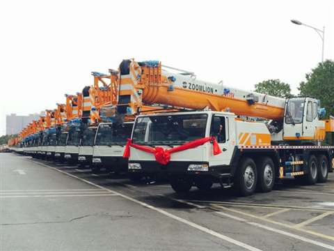 Zoomlion holds a handover ceremony for 50 cranes ordered by Indian Reliance Industries Limited