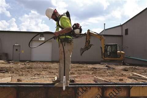 Minnich back pack concrete vibrator