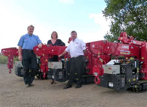 GGR’s technical support director Scott Ainsworth hands over the keys to Russell Taylor and his siste