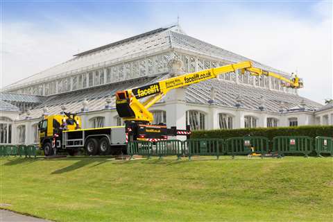 Facelift with its Bronto 50 at Kew Gardens in the UK