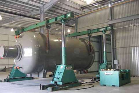 LGH Megalift designed and built a lifting system to operate in the confined Saint-Gobain Glass facto