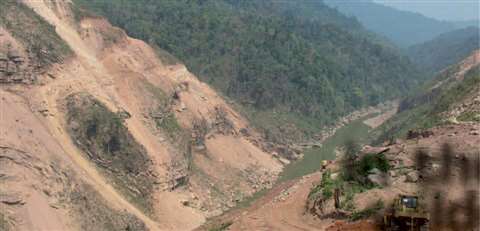 Trees and shrubs have been cleared ready for construction of the 118 m high dam and spillway.