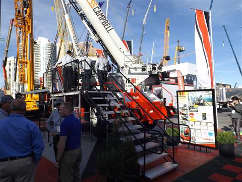 Link-Belt's 75 US-ton capacity 75RT rough terrain crane generating a lot of interest at ConExpo 2017