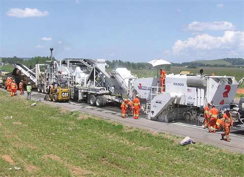 Brazilian contractor Brown Brown used specially adapted cold recycling techniques to rehabilitate a 