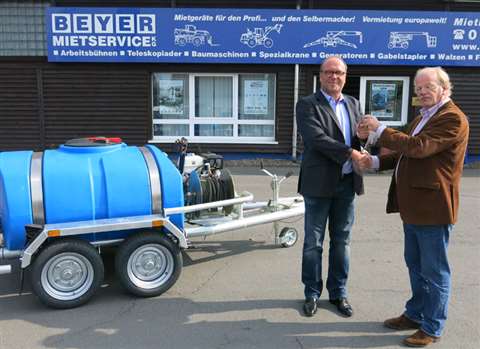 Beyer Mietservice CEO Dieter Beyer, and Pieter Jansen from European distributor EuroGate Internation
