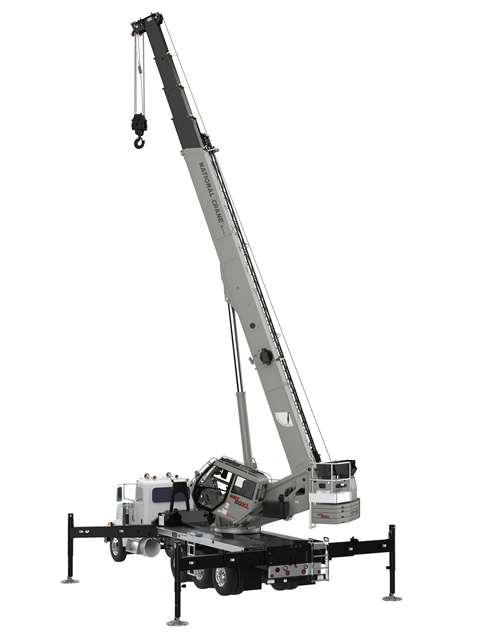 Manitowoc-launches-new-National-Crane-NBT60XL-boom-truck