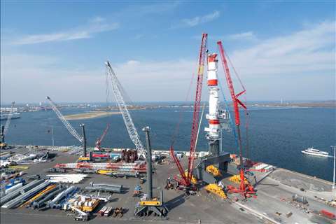 Mammoet Germany's gantry installation project at Liebherr plant in Germany