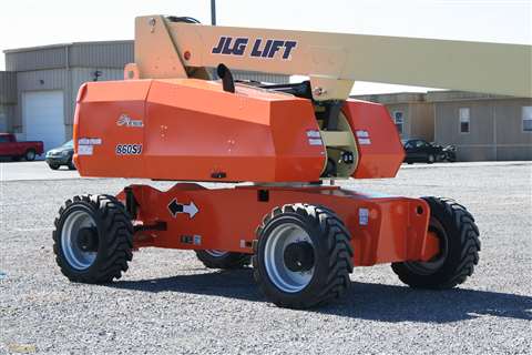 JLG's new steel hoods for engine-powered boom lifts

