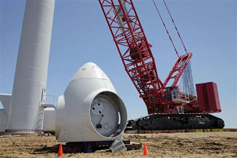 The MLC650 was rented from California-based Bigge Crane and Rigging
