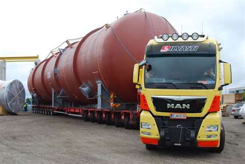 Ville Silvasti on a journey from Estonia to Finland with a 136 tonne pressure vessel