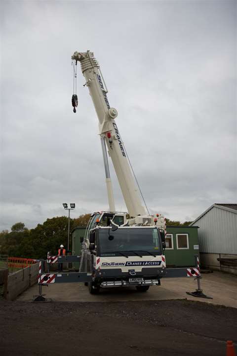 Southern Cranes and Access’s new LTM 1060-3.1 all terrain mobile crane
