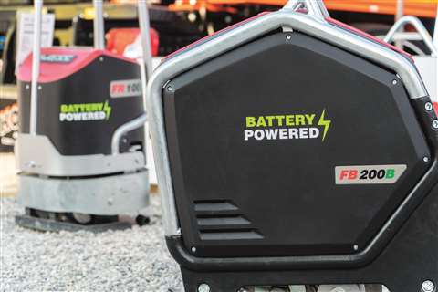 DSC00263_FB 200B_mid