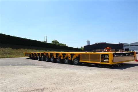 The self-propelled Nicolas MHD G2 with hybrid drive is being used in the production process at the A