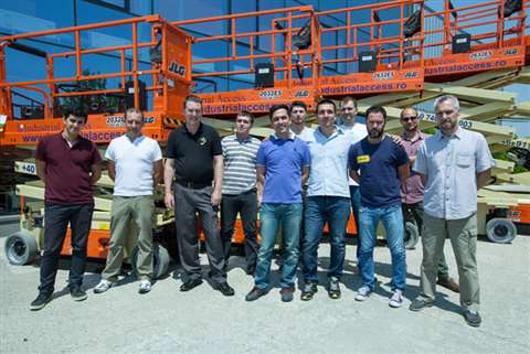 Skanska Romania managers take the IPAF MEWPs for Managers course.