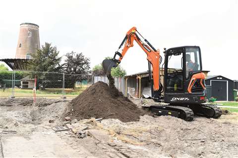 DX27z_Trenching_pic1