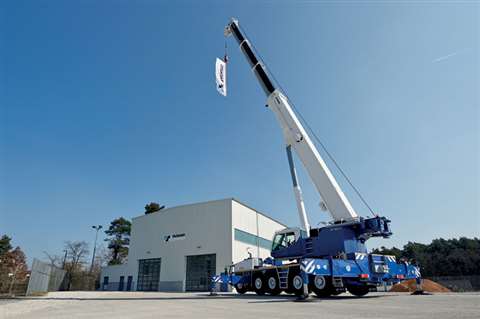 The new test hall on the factory premises at Tadano Faun