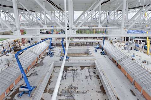 Genie booms at the Dagàly Aquatics Complex, Budapest.