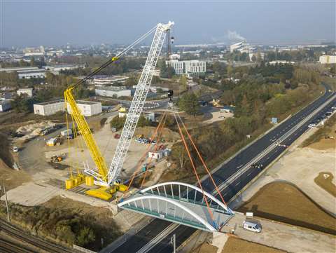 Mediaco’s used Liebherr LR 1600/2 crawler crane on a bridge construction job in Blois, France