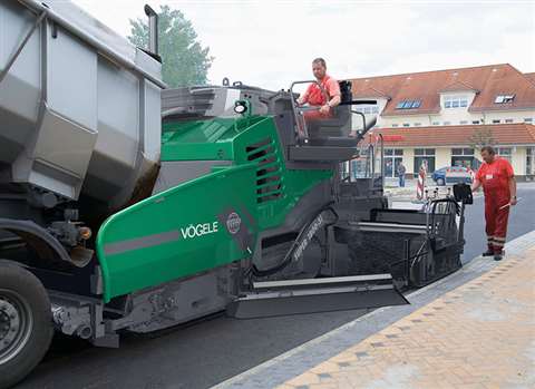 The Super 1800-3i SprayJet from Vögele