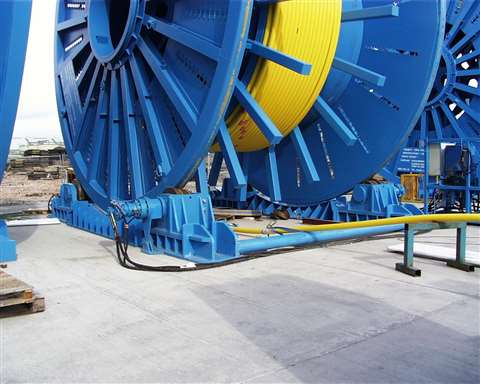 Sparrows Group under roller