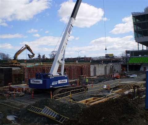 The Tadano Mantis at work on the Warrior Ice Arena

