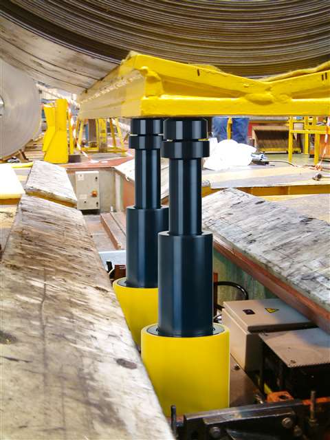 Enerpac RT-Series Steel_Roll_application_hi-res