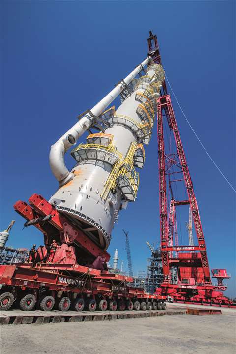 Mammoet washtower lift