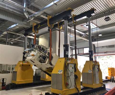 69932689_963279530695917_631426863289335808_n