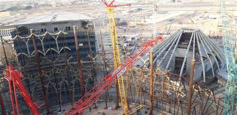 Sarens lifting the dome of the Expo 2020 Stadium in Dubai, UAE